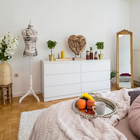 Og2 Rechts 3-zimmer Mit Balkon 15min Bis Salzburg Freilassing